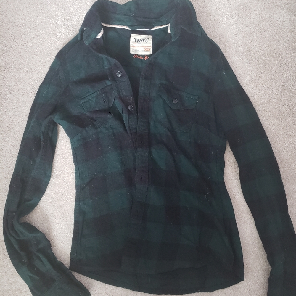 Aritzia plaid shirt